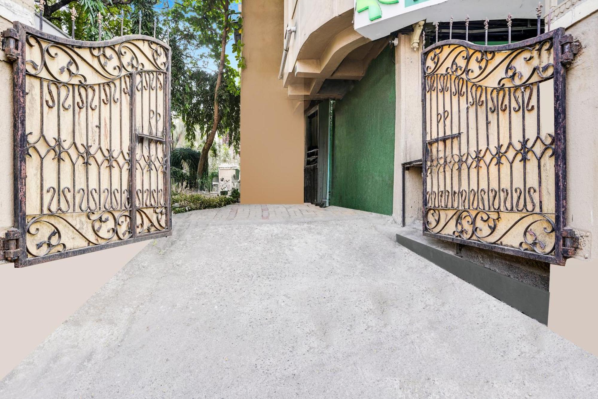 Super Collection O Andheri Near Western Express Highway มุมไบ ภายนอก รูปภาพ